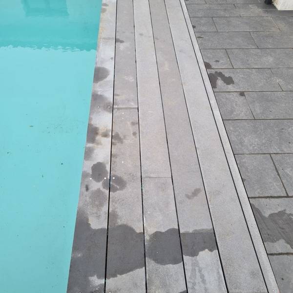 terrasse-en-fibre-ciment-cedral-0