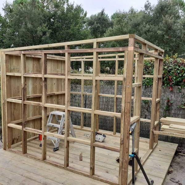 construction-abris-de-jardin-3