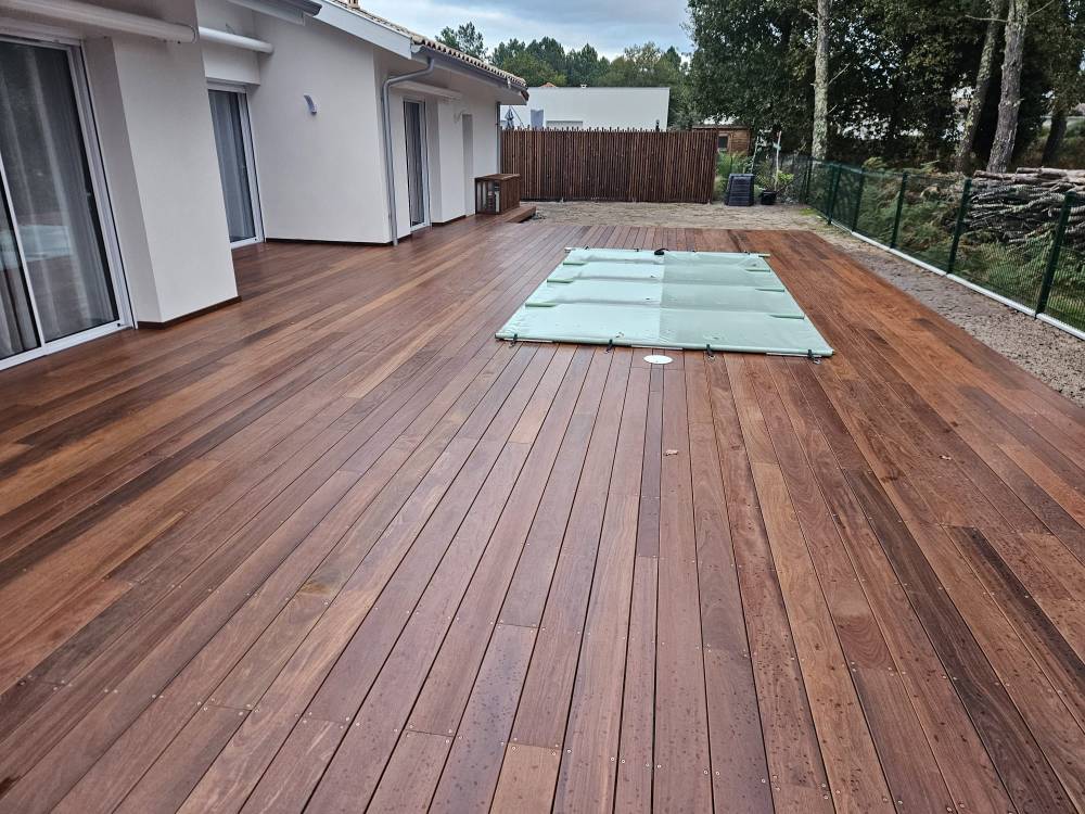 Terrasse bois exotique camaru et abri de jardin (5)